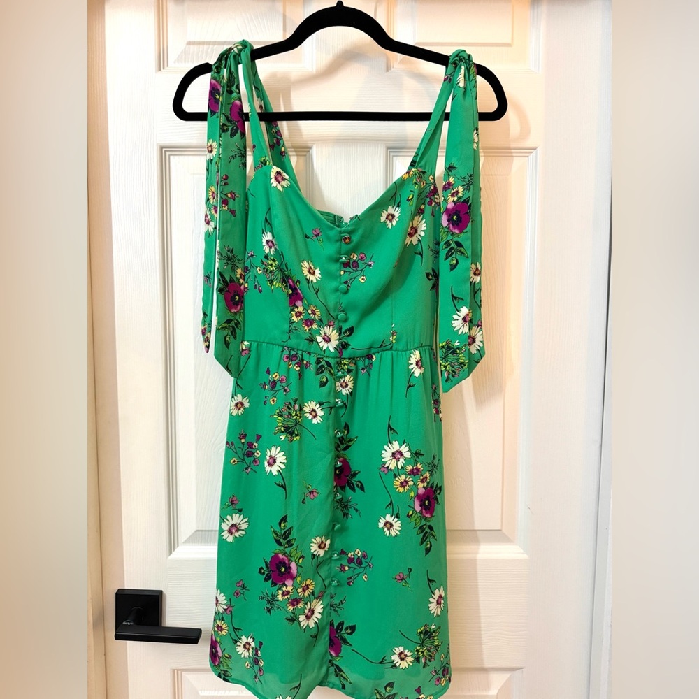 Floral short dress